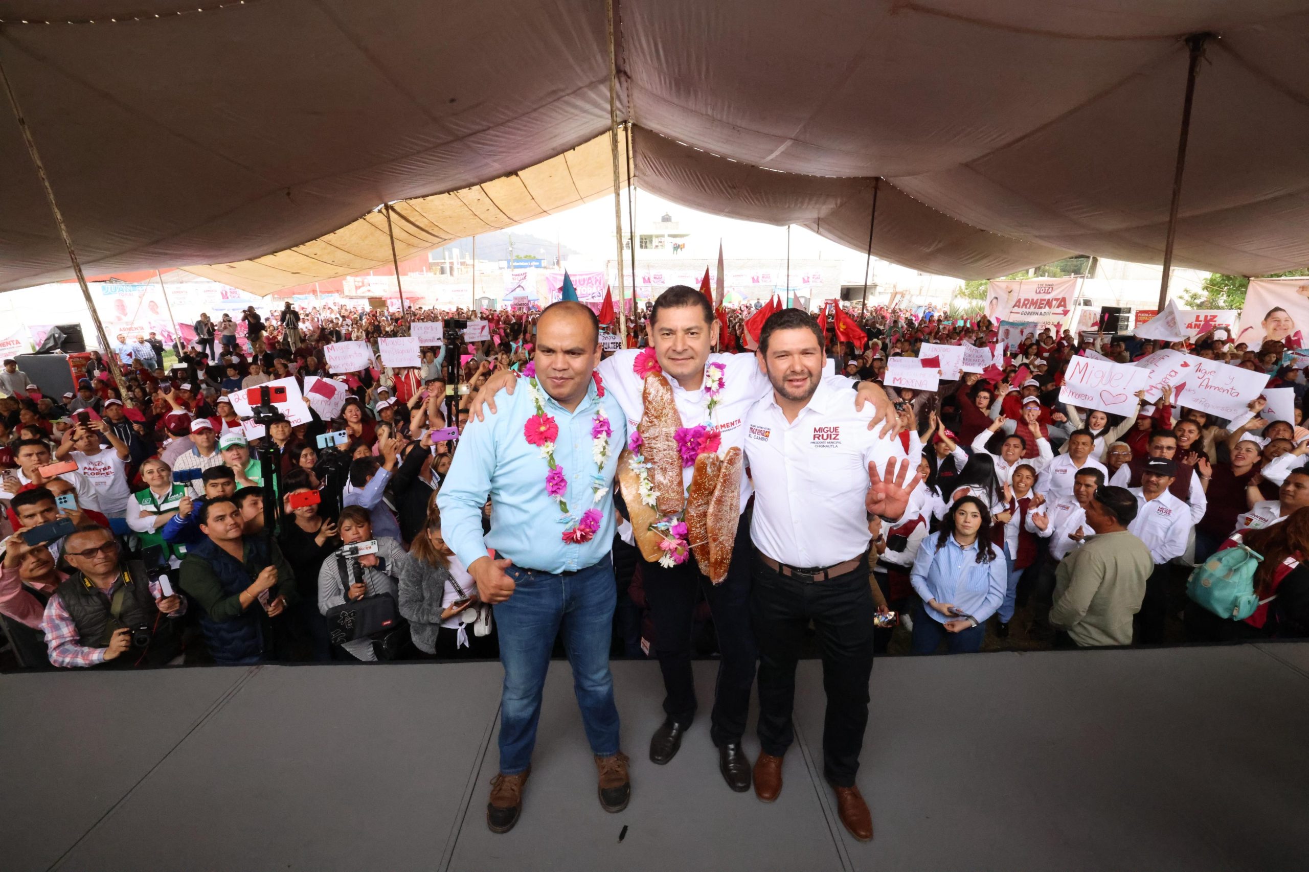 Armenta anuncia en Chignautla la creación de una universidad de calidad mundial