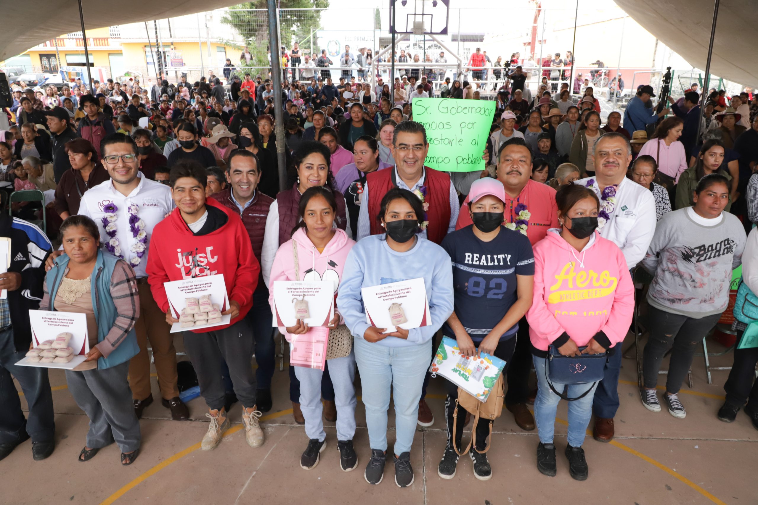 Con vocación y cercanía, gobierno estatal favorece a 217 municipios