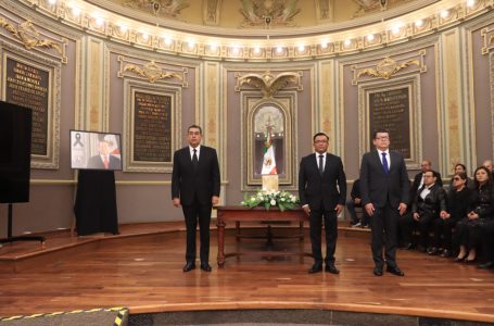 Rinde LXI Legislatura homenaje póstumo al diputado Carlos Navarro Corro