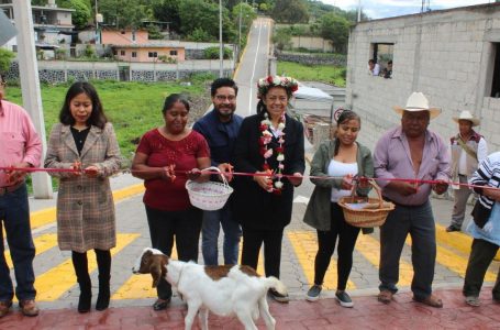 Ariadna Ayala impulsa obras con sentido social en juntas auxiliares para mejorar la calidad de vida