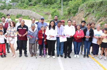 Metepec y El Carmen, beneficiadas gracias a obras con sentido social de Ariadna Ayala.