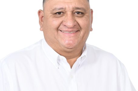 Edil de Tilapa es señalado por consentir nepotismo en su administración