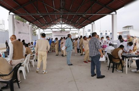 Realiza SMDIF Jornada Integral de Servicios en el Centro Penitenciario de Puebla