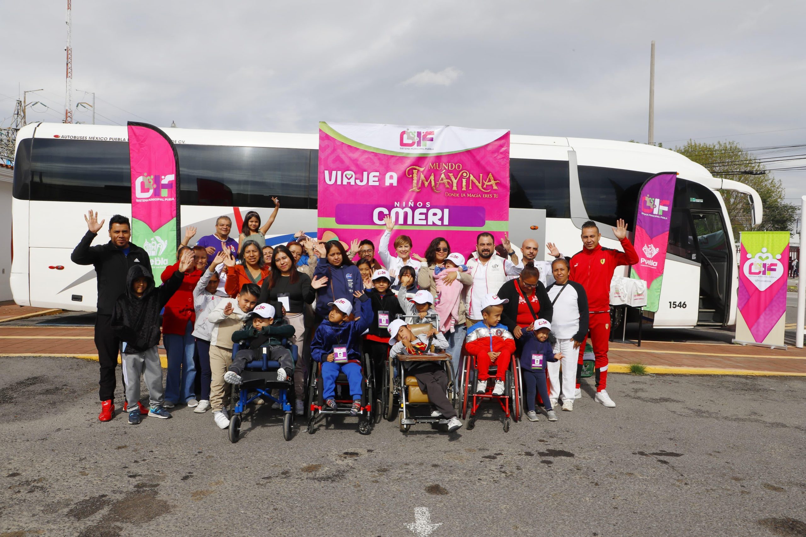 Suma SMDIF 8 nuevas familias con viaje a mundo Imáyina