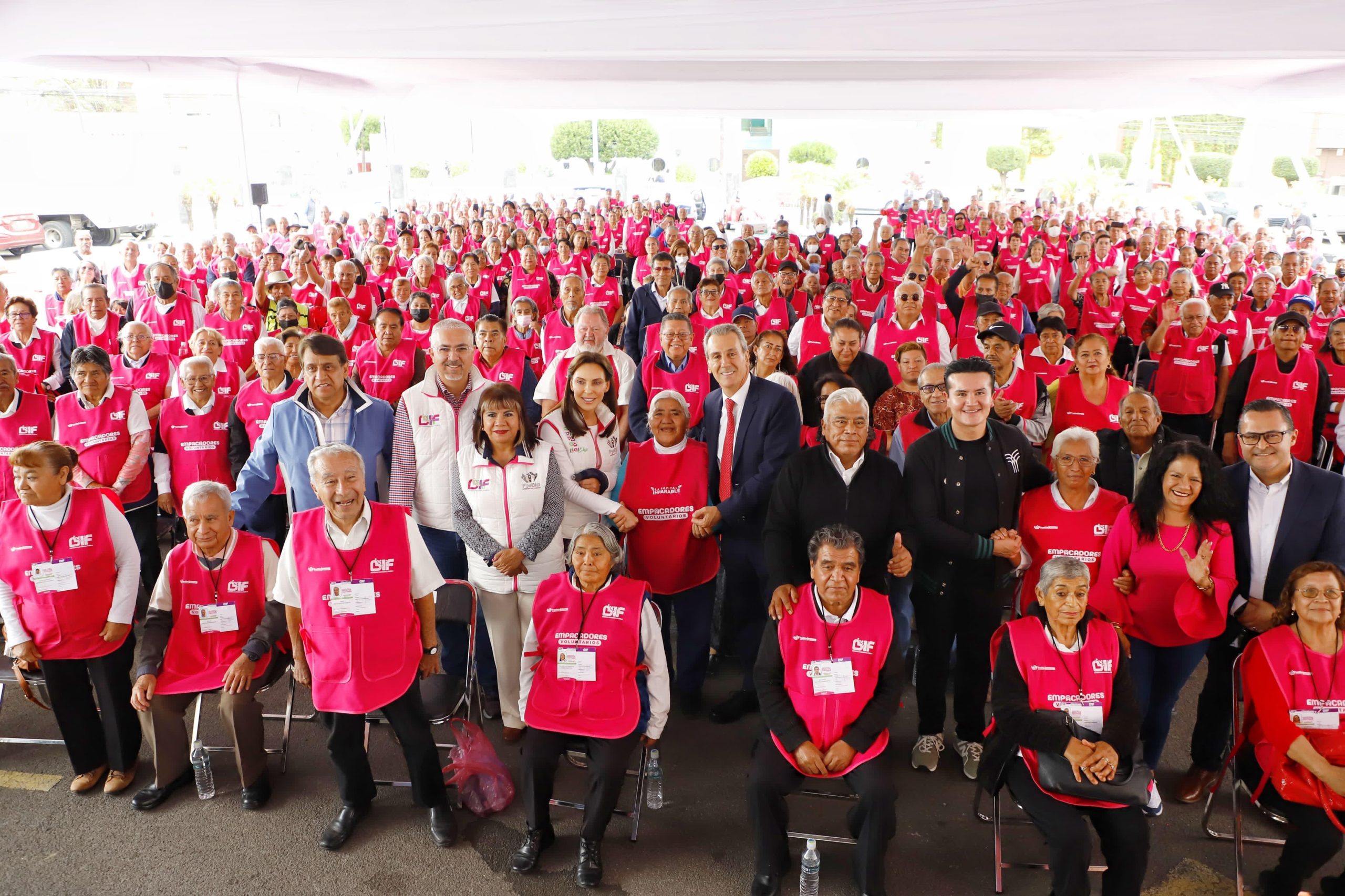 Firman convenio de colaboración SMDIF y la Gran Bodega para reforzar el programa de “Empacadores Voluntarios”