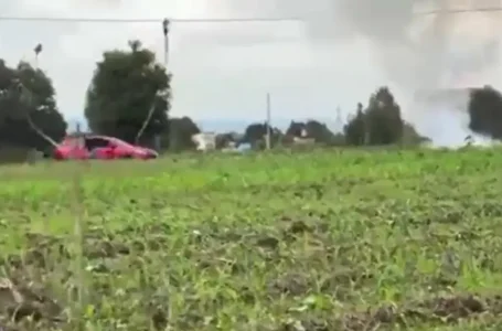 Una más en Coronango, ahora abandonan vehículo con cadáver en el interior