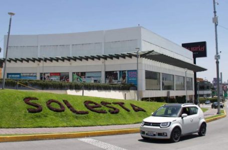 Muere ciudadano estadounidense tras ser baleado durante asalto en Plaza Solesta