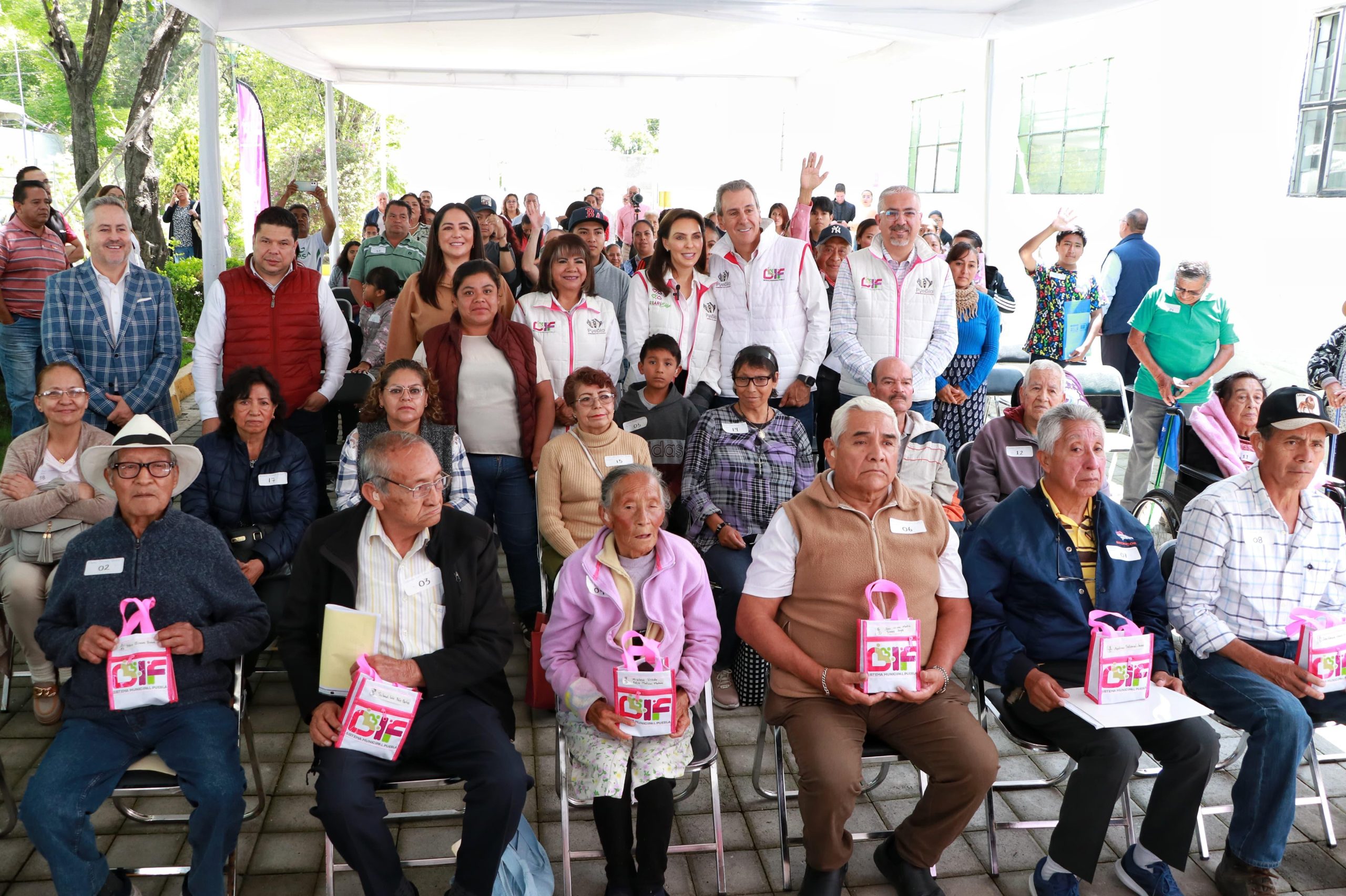 Pepe Chedraui y MariElise Budib encabezan la primera entrega del programa “Oír para Vivir”