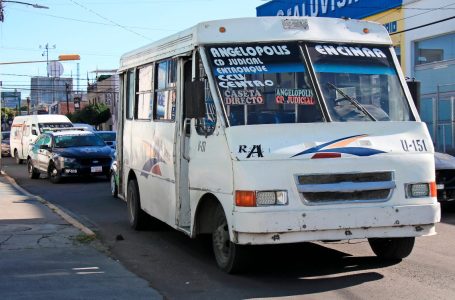Asalto a pasajeros de Ruta Azteca en inmediaciones del IMSS de San José