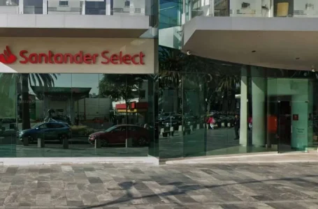Asalto en la avenida Juárez; recién había retirado dinero del banco