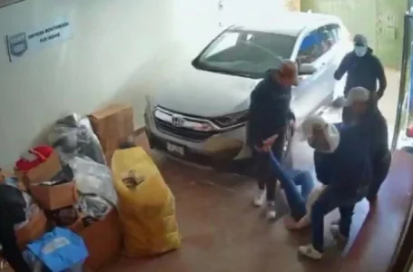 Golpean a doctora en su consultorio en Puebla