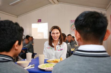Entrega MariElise Budib la rehabilitación de un desayunador escolar en la colonia San Cristóbal Tulcingo