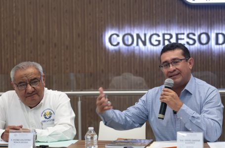 Diputado Pável Gaspar participa en la presentación del libro “La importancia del Desarrollo Rural Sustentable”