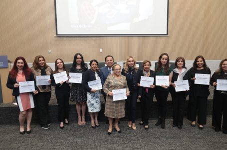 Reconocen en el Congreso del Estado a mujeres en el periodismo
