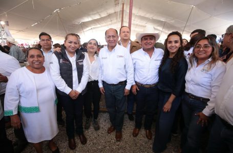 Sierra norte se mantiene de pie con apoyos para transformar el campo en Xicotepec y Huauchinango