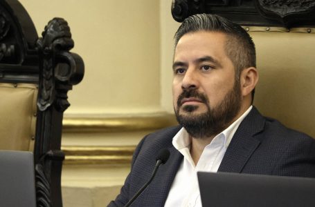 Surgen nuevas anomalías en la gestión de Adán Domínguez