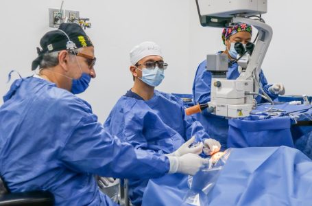 Anuncia DIF Puebla Capital cirugías de cataratas gratuitas para personas en situación de vulnerabilidad