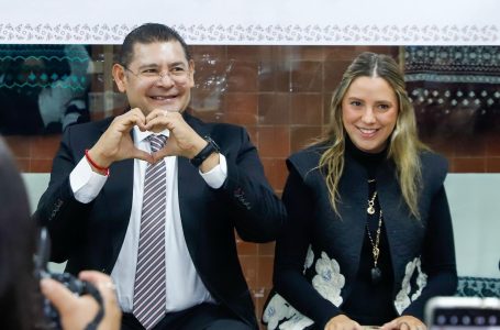 Puebla impulsa a migrantes repatriados con apoyo productivo y visión humanista