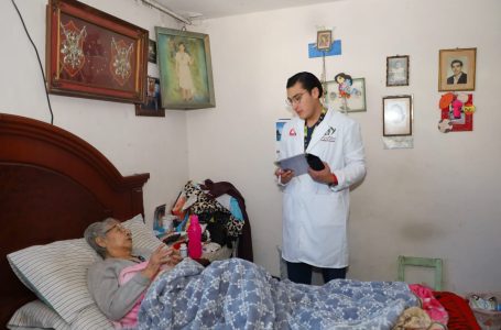 DIF Puebla Capital mejorar la movilidad de personas adultas mayores gracias a las jornadas del Día del Pueblo