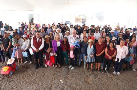 Realizan DIF Puebla Capital y Secretaría de las Mujeres, Jornada Morada de Servicios Integrales en Azumiatla