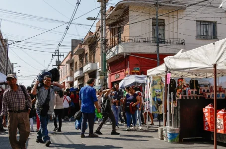 Bloqueo de comerciantes en el Centro Histórico de Puebla