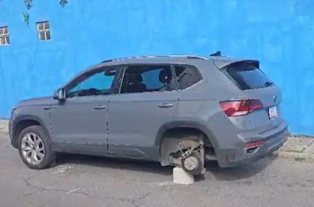 Desvalijan vehículo en inmediaciones del Parque del Arte