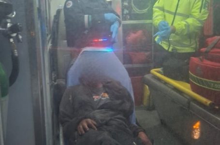 Retienen y golpean a presunto asaltantes en Bosques de Manzanilla