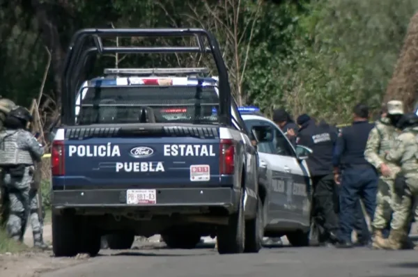 Abandonan cadáver emplayado en Texmelucan