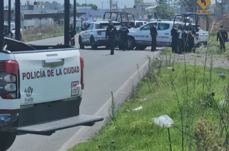 Abandonan cadáver encobijado sobre la carretera a Canoa