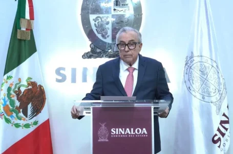 Rocha Moya gestiona licencia por 30 días para enfrentar investigaciónes