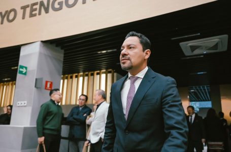 La patria no se vende, se trabaja