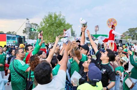 Miles de familias disfrutan de fiesta mundialista en Puebla; un éxito la verbena popular