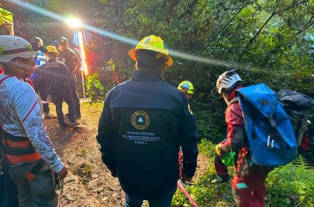 Localizan dos cuerpos en Grutas de Chichicazapa