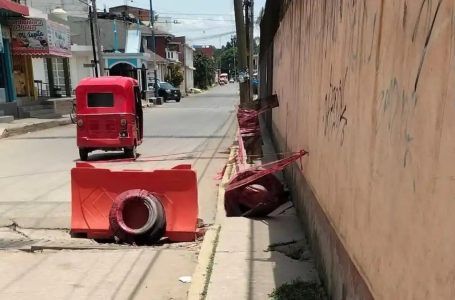 Lo que faltaba, surge socavón en Coronango