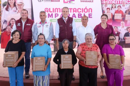 Entrega Pepe Chedraui más de 3 mil apoyos alimentarios a familias de La Libertad