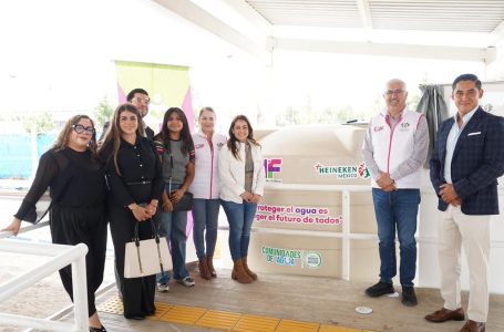 Recibe DIF Puebla Capital segundo captador pluvial para el CMERI