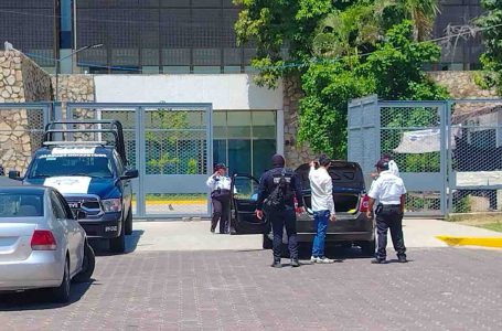 Hombre armado ingresa a hospital del ISSSTEP