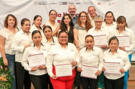 Reconoce gobierno estatal labor de bibliotecarias y bibliotecarios de Puebla