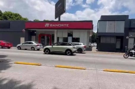 Pánico por robo en sucursal bancaria ubicada en Plaza Dorada
