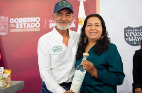 Gobierno del Estado impulsa a Puebla como potencia mezcalera