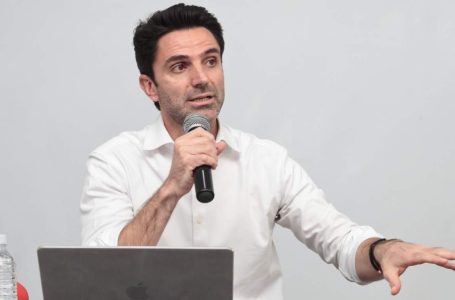 Rodrigo Abdala apunta a la alcaldía de Puebla, no a una diputación federal